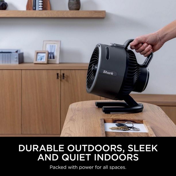 Shark HydroGo FA050UK Portable Cordless Misting Fan – Charcoal