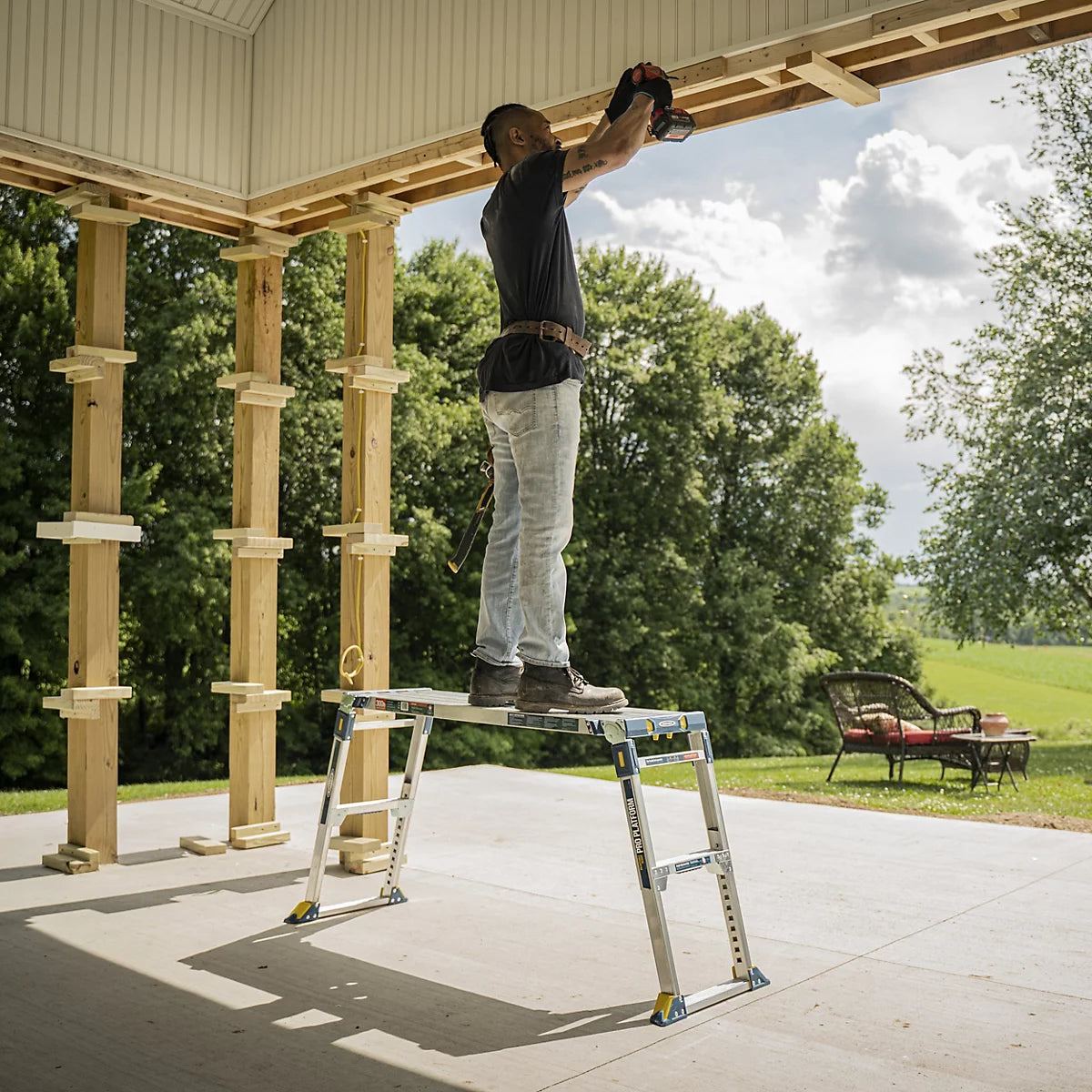 Werner Adjustable PRO Work Platform – Aluminium Folding Platform